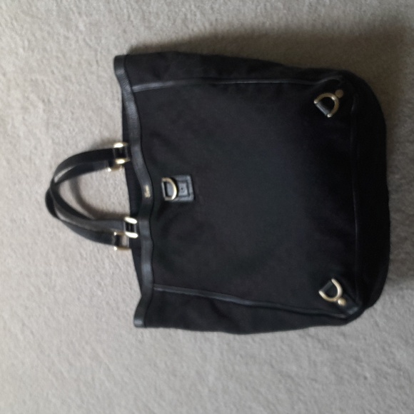 Gucci Tote - Picture 6 of 16